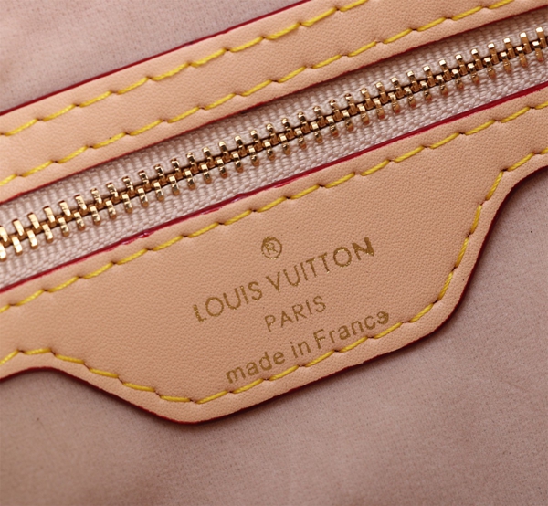 ルイヴィトンバッグ着用イメージ